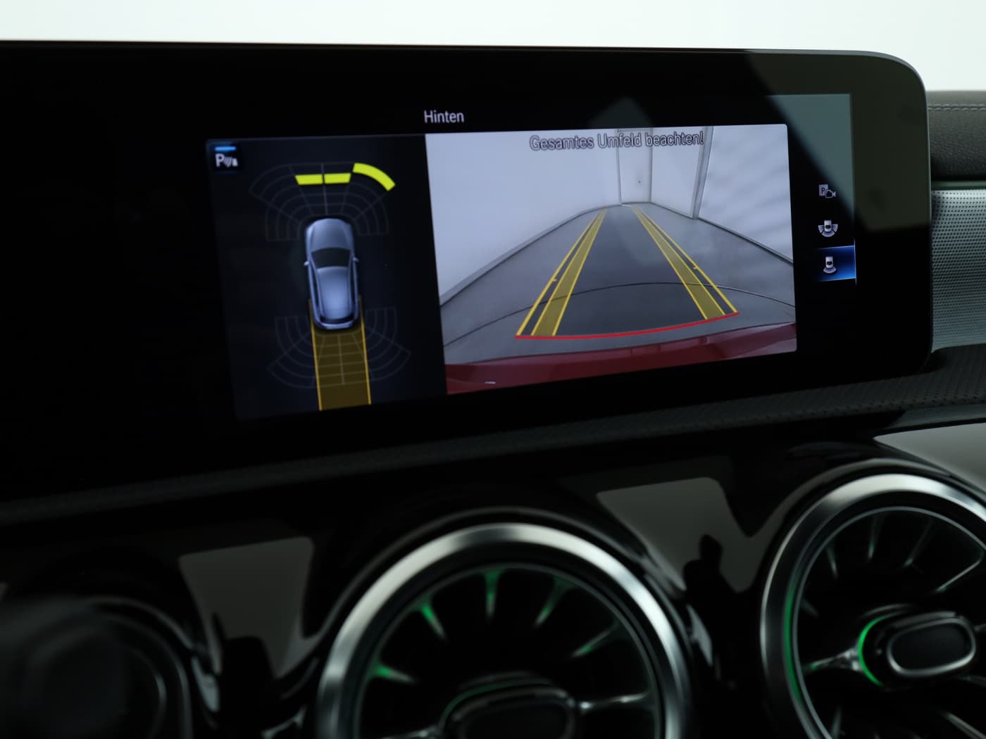 Mercedes-Benz A 250 e Bild 23