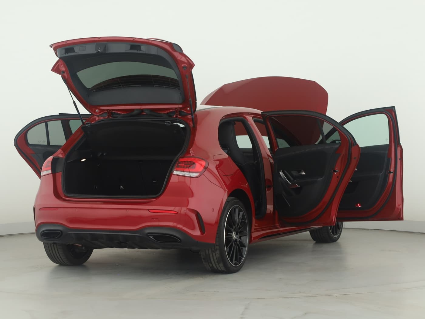 Mercedes-Benz A 250 e Bild 9