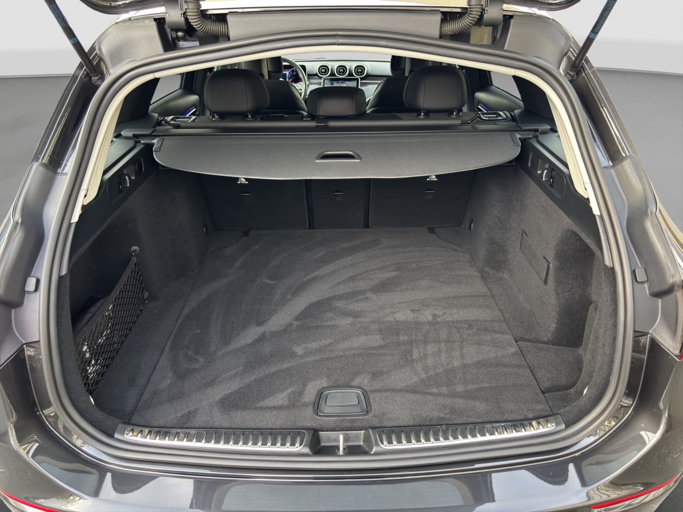 Mercedes-Benz C 200 d T Bild 18