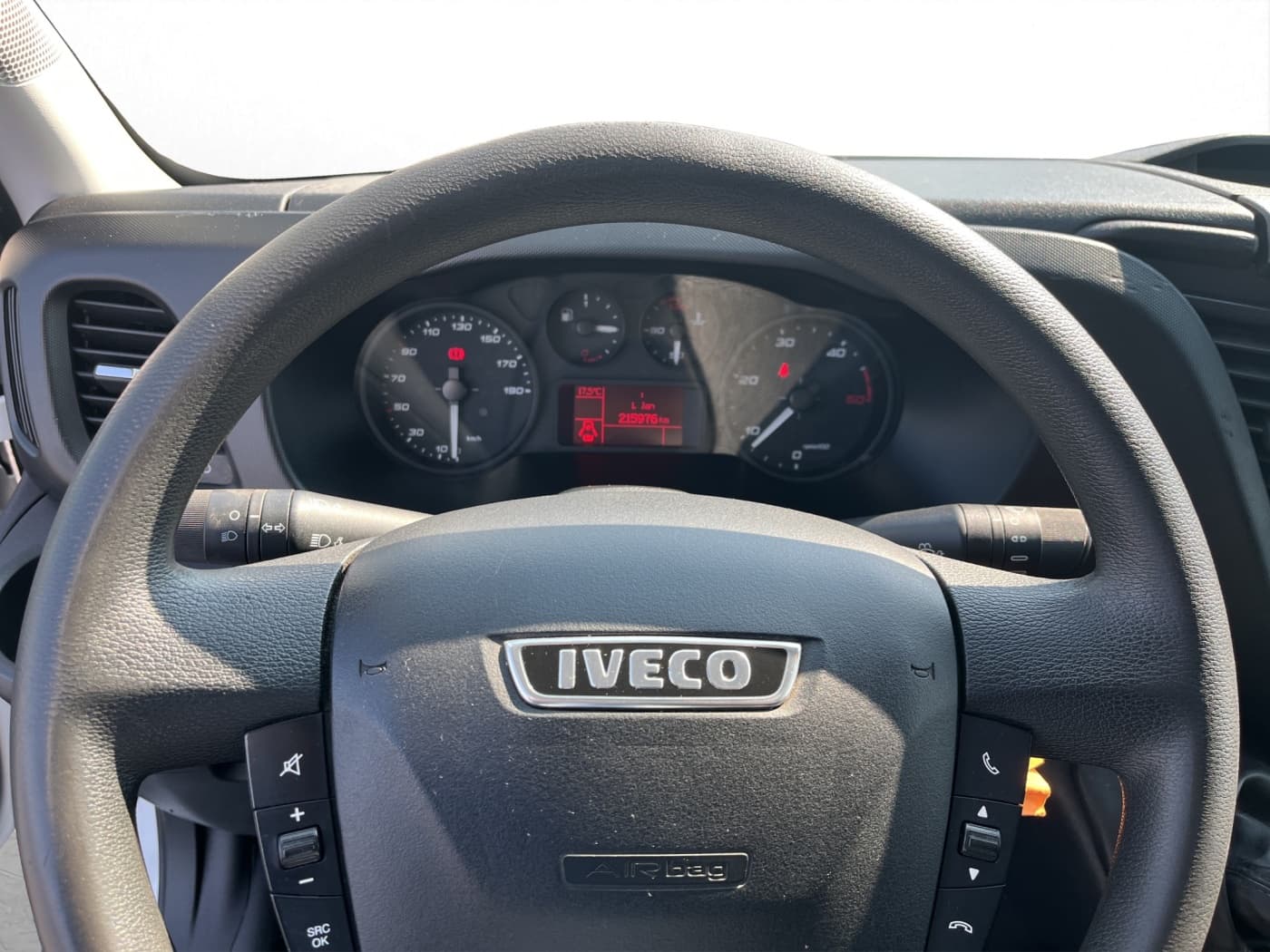 IVECO Daily Koffer LBW Bild 9