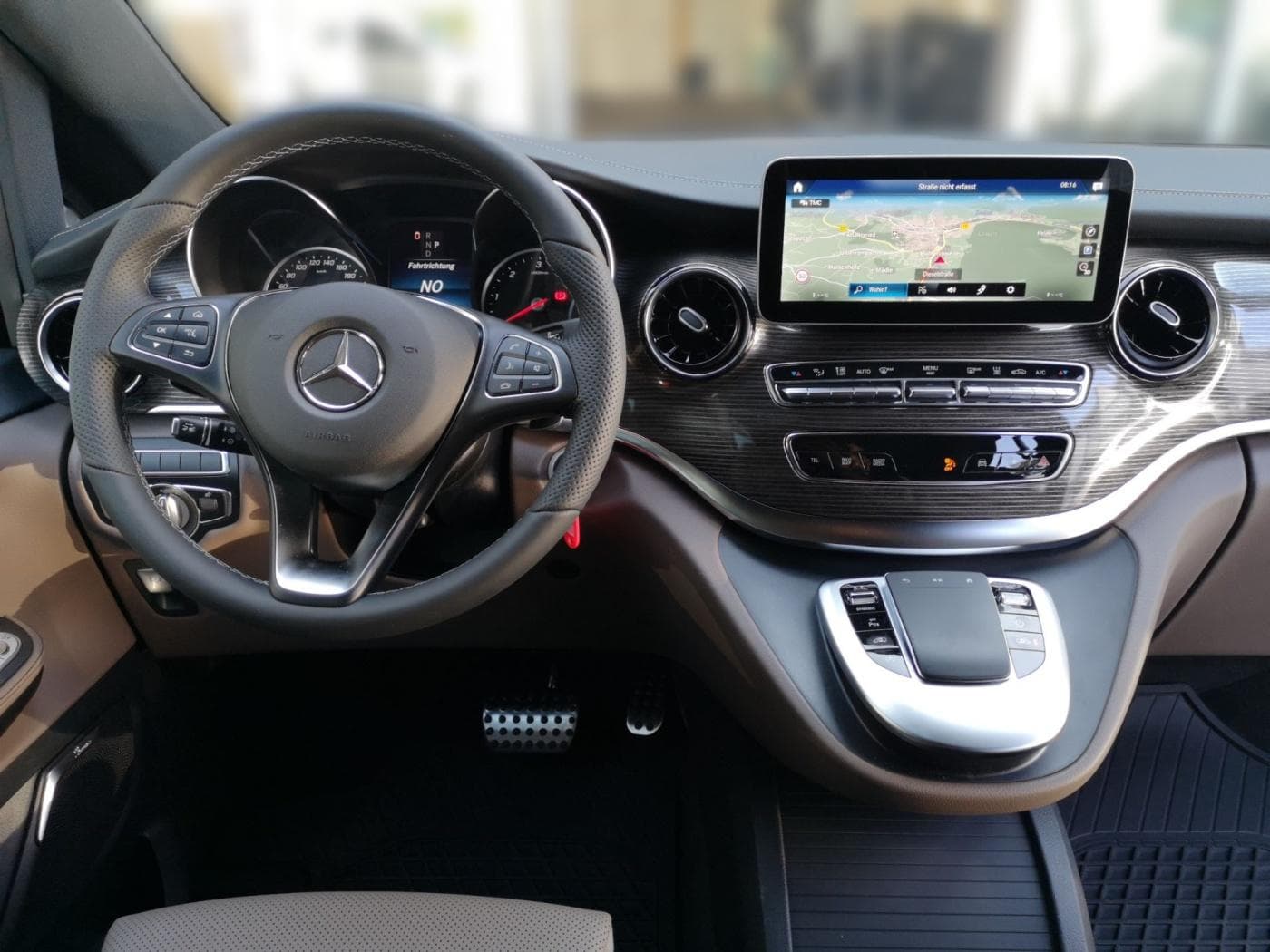 Mercedes-Benz V-Klasse V 300 d AVANTGARDE EDITION Lang Bild 10