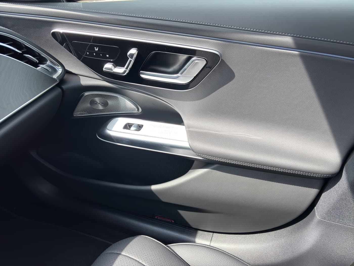 Mercedes-Benz E 220 d T-Modell Bild 14