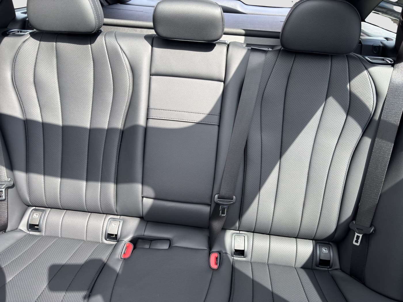 Mercedes-Benz E 220 d T-Modell Bild 17