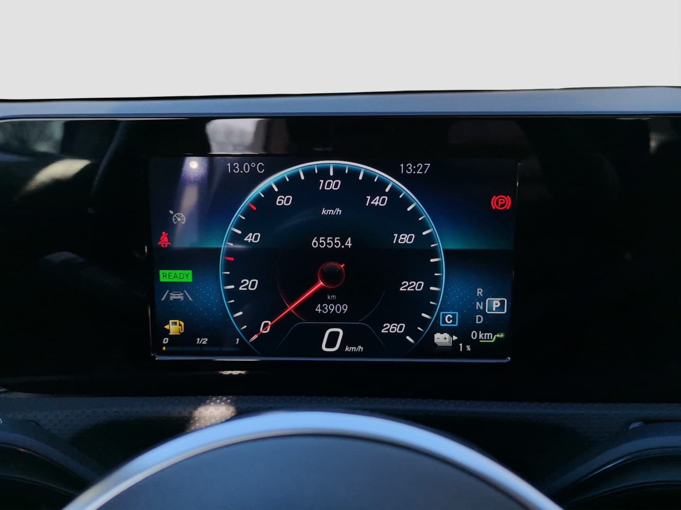 Mercedes-Benz A 250 e Lim Bild 11