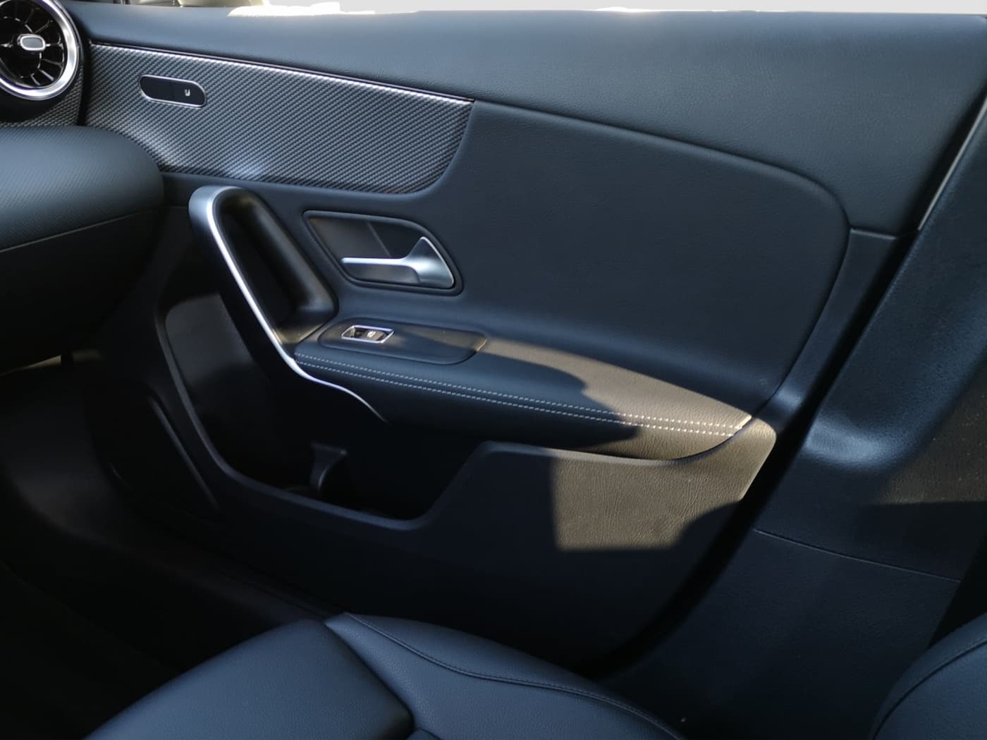 Mercedes-Benz A 250 e Lim Bild 14