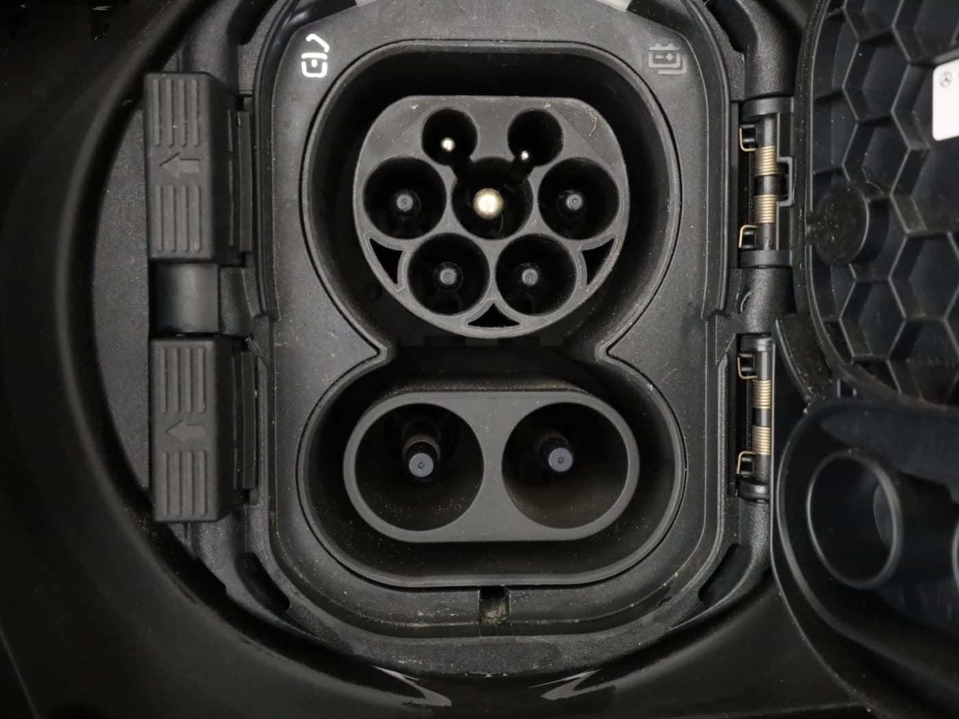 Mercedes-Benz EQB 250 Bild 25