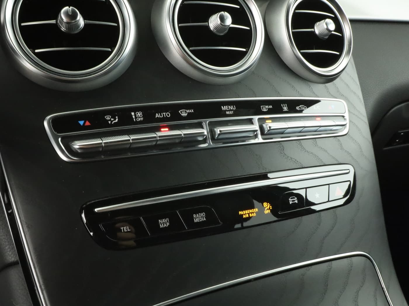 Mercedes-Benz GLC 300 de 4M Bild 14