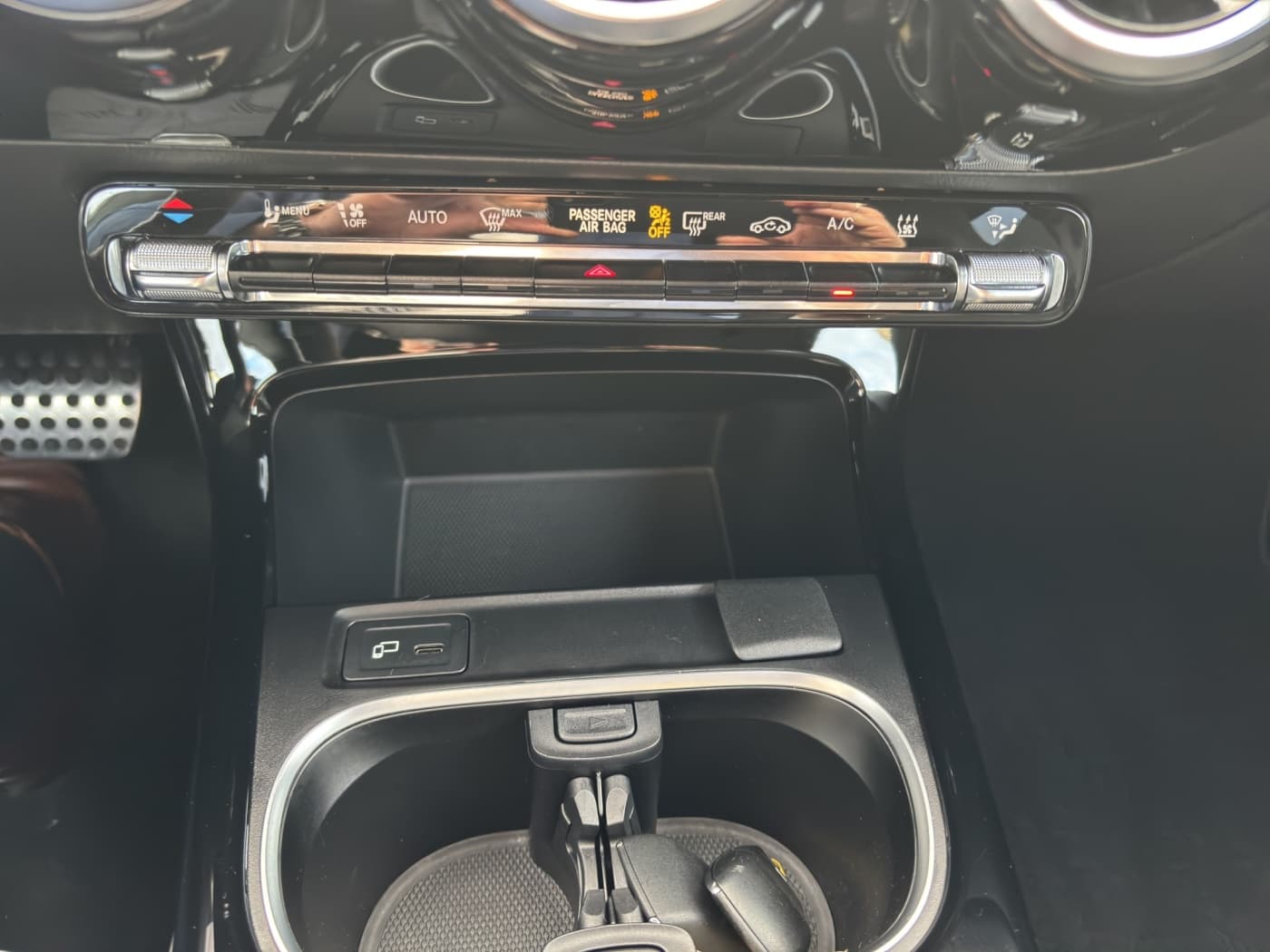 Mercedes-Benz CLA 250 e SB Bild 13