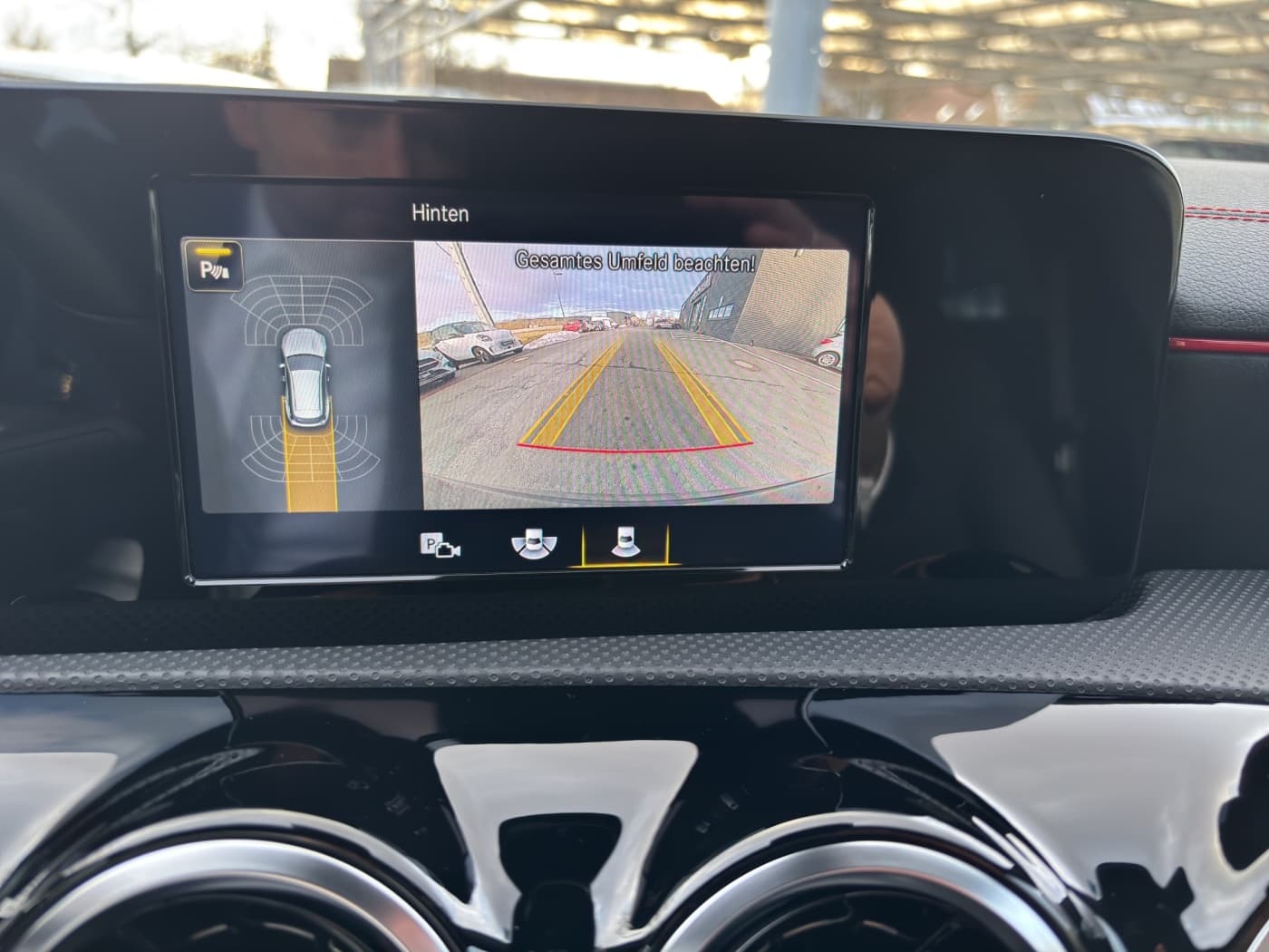 Mercedes-Benz CLA 250 e SB Bild 24