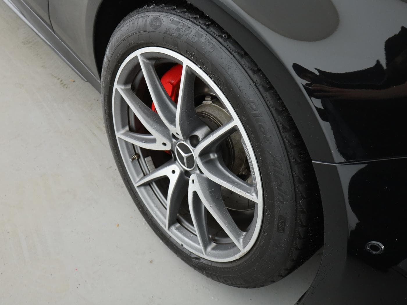 Mercedes-Benz E 63 AMG S 4M+ T Bild 21