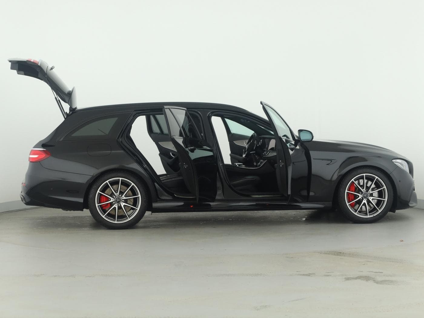 Mercedes-Benz E 63 AMG S 4M+ T Bild 8