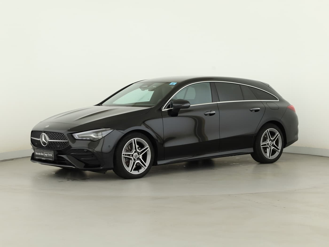 Mercedes-Benz CLA 200 d SB Bild 5