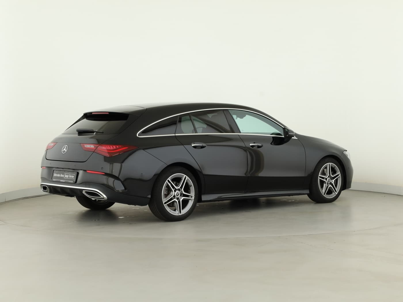 Mercedes-Benz CLA 200 d SB Bild 6