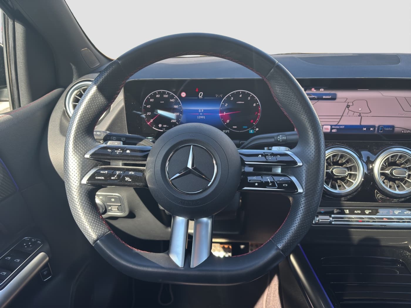 Mercedes-Benz B 220 4M Bild 10