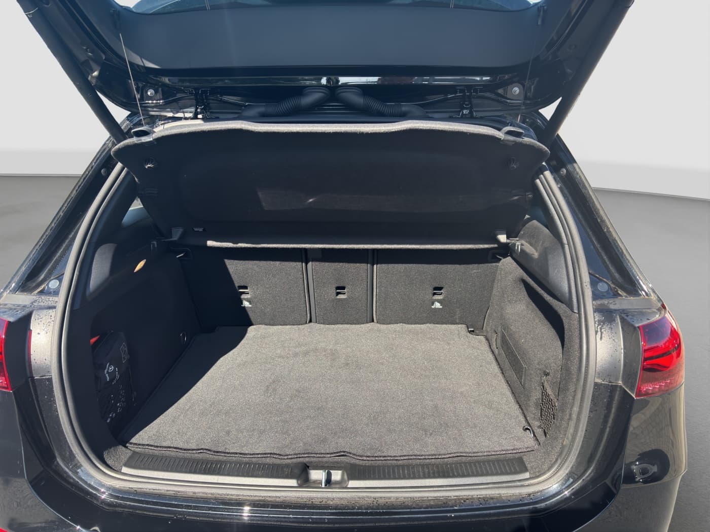 Mercedes-Benz B 220 4M Bild 19