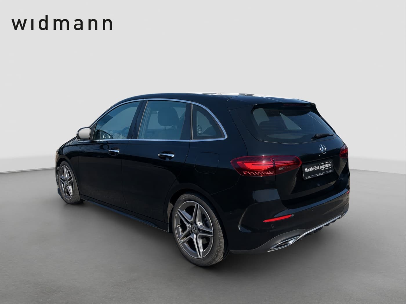 Mercedes-Benz B 220 4M Bild 8