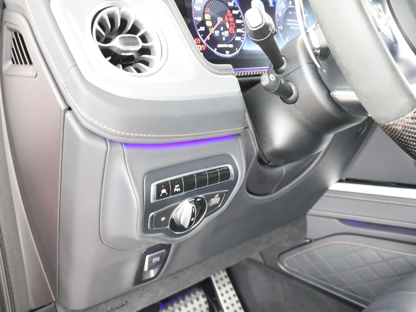 Mercedes-Benz G 63 AMG Bild 26