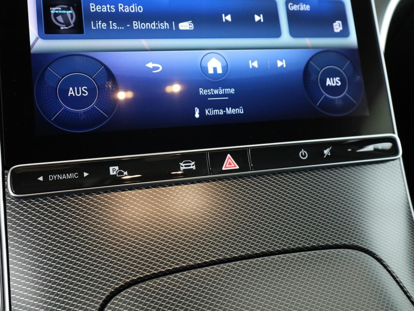 Mercedes-Benz C 300 d 4M Bild 14