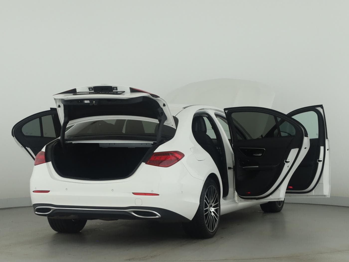 Mercedes-Benz C 300 d 4M Bild 9