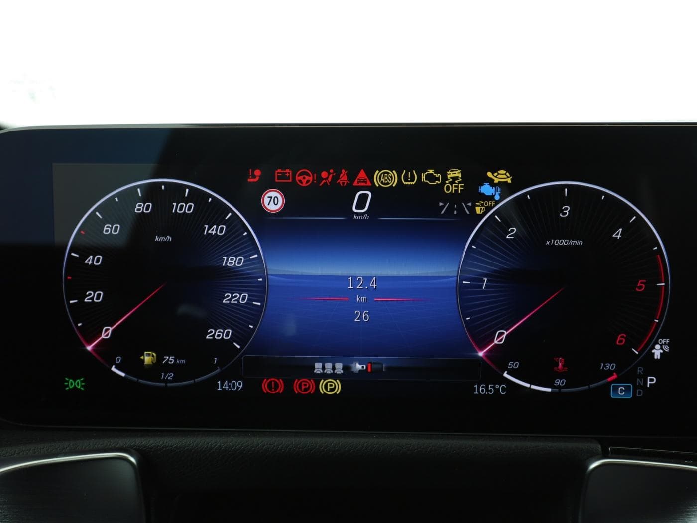 Mercedes-Benz GLB 200 d 4MATIC Bild 12