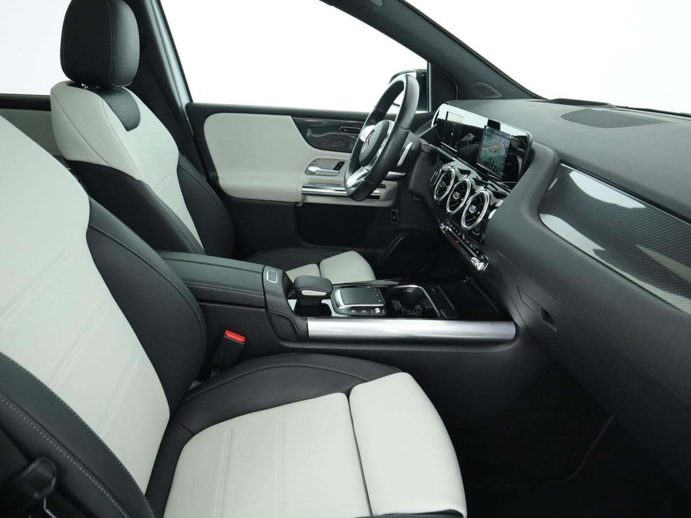 Mercedes-Benz B 250 e Bild 17