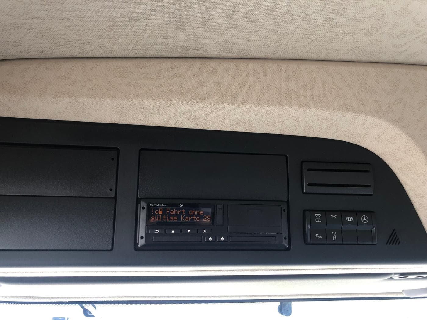 Mercedes-Benz Arocs 5 1851 LS 4x2 HAD Kipphydraulik Bild 19