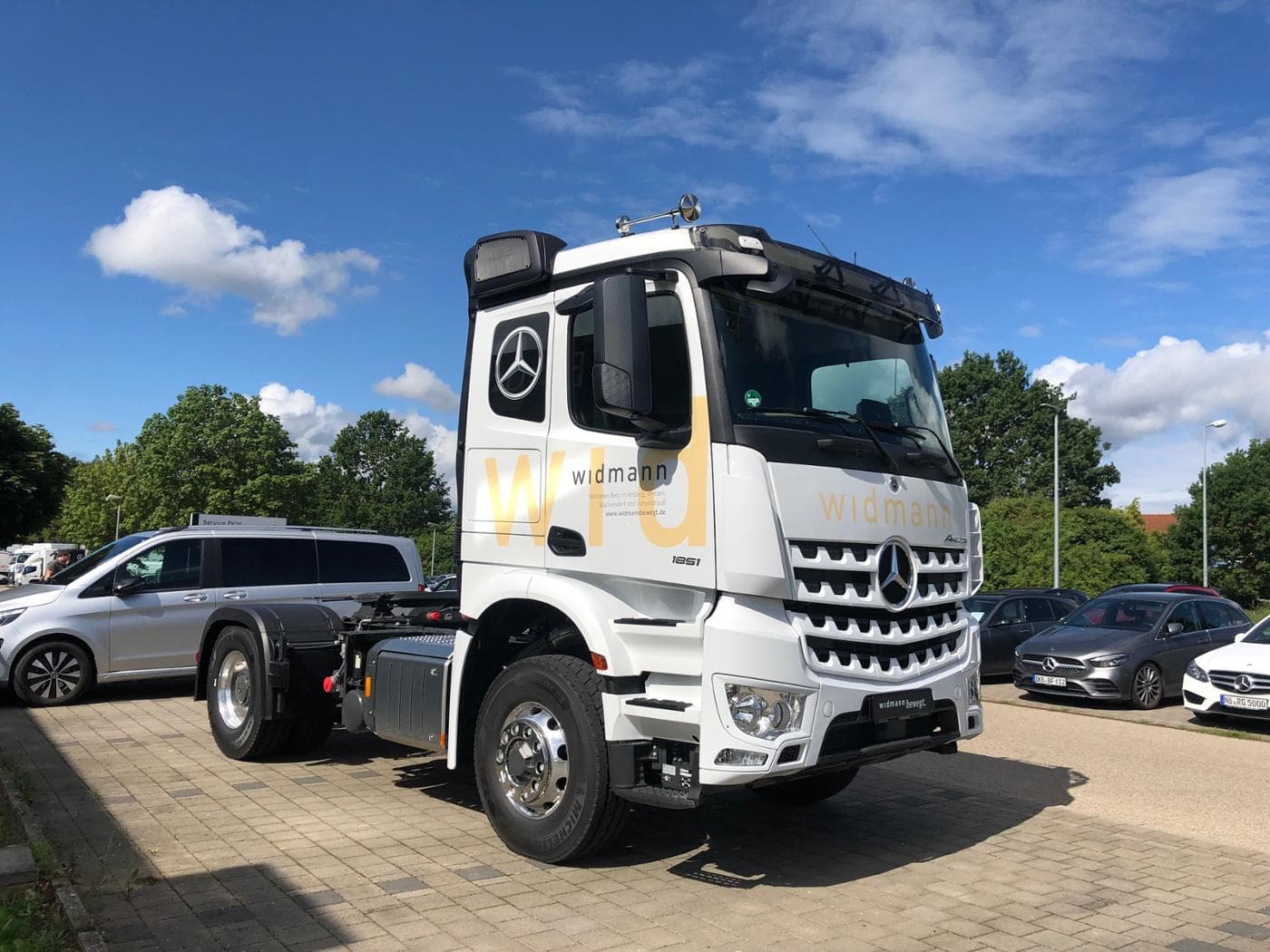 Mercedes-Benz Arocs 5 1851 LS 4x2 HAD Kipphydraulik Bild 9