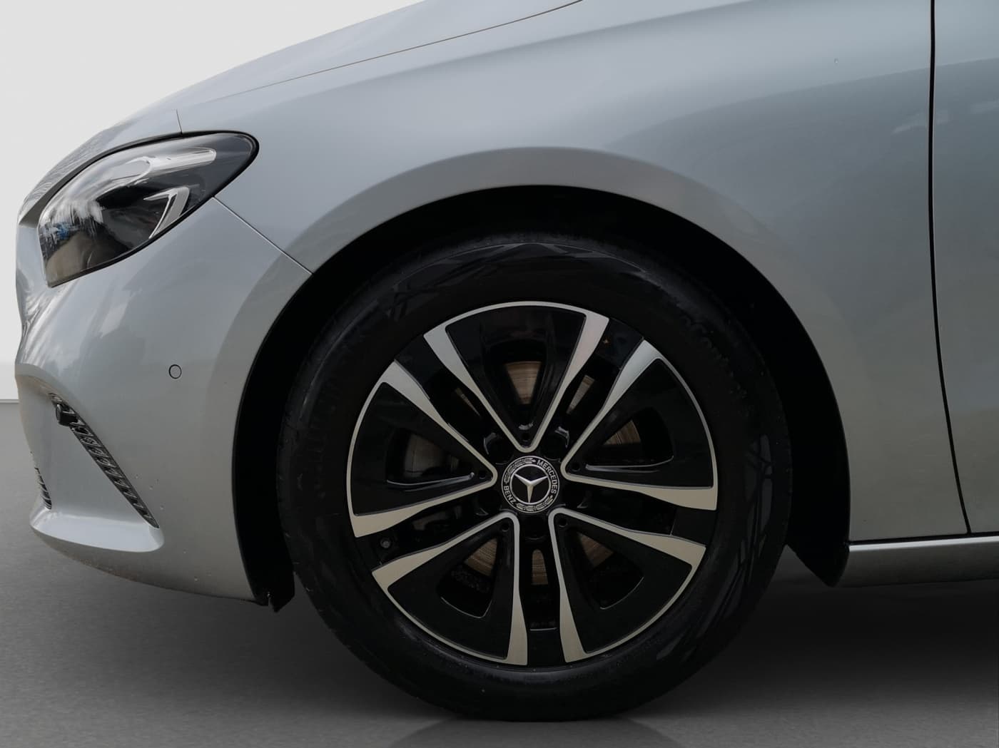 Mercedes-Benz B 200 Bild 19