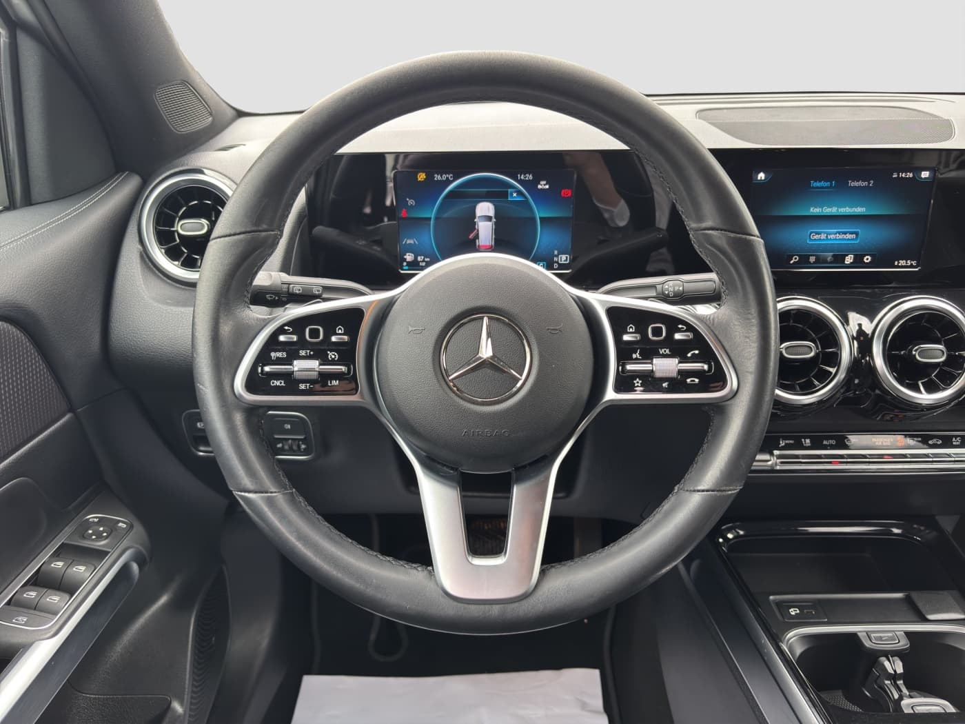 Mercedes-Benz GLB 220 d Bild 10