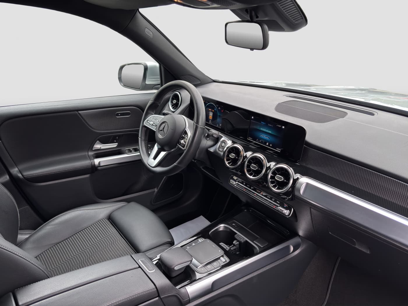 Mercedes-Benz GLB 220 d Bild 15