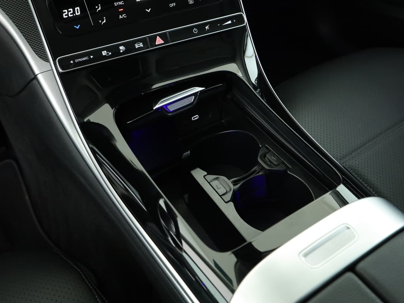 Mercedes-Benz C 300 e T Bild 15
