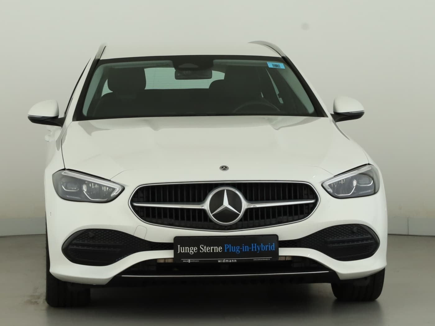 Mercedes-Benz C 300 e T Bild 3