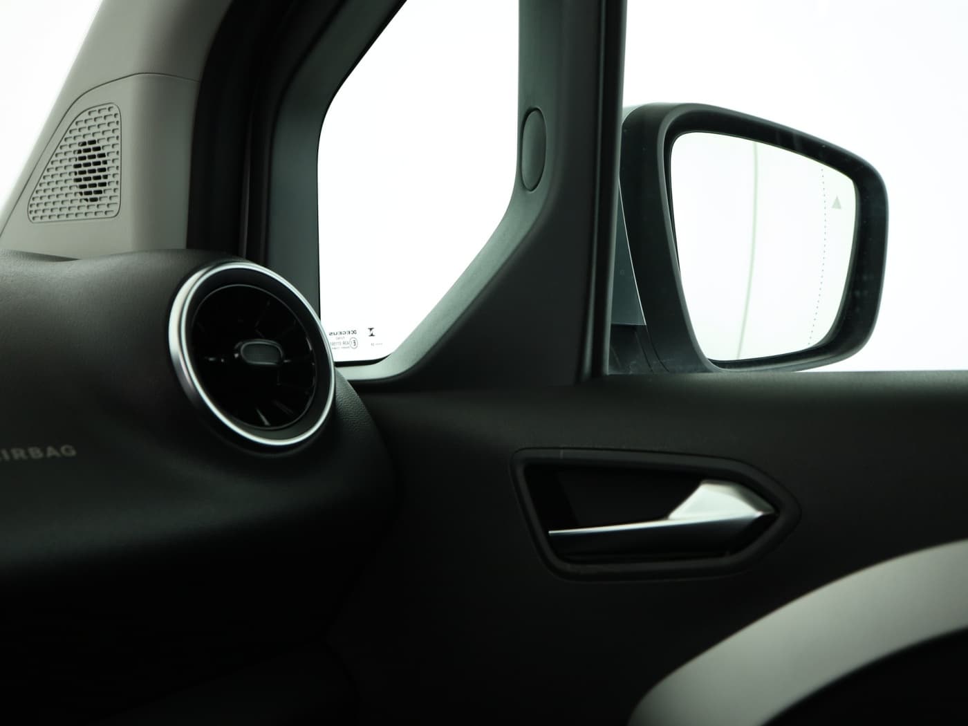 Mercedes-Benz T 180 d PROGRESSIVE Standard Bild 16