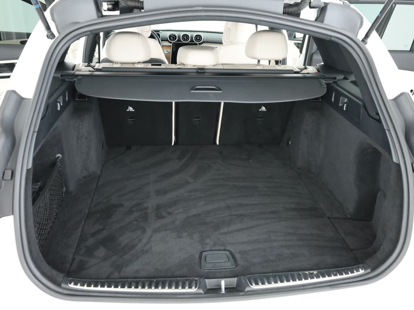 Mercedes-Benz C 300 d T Bild 22