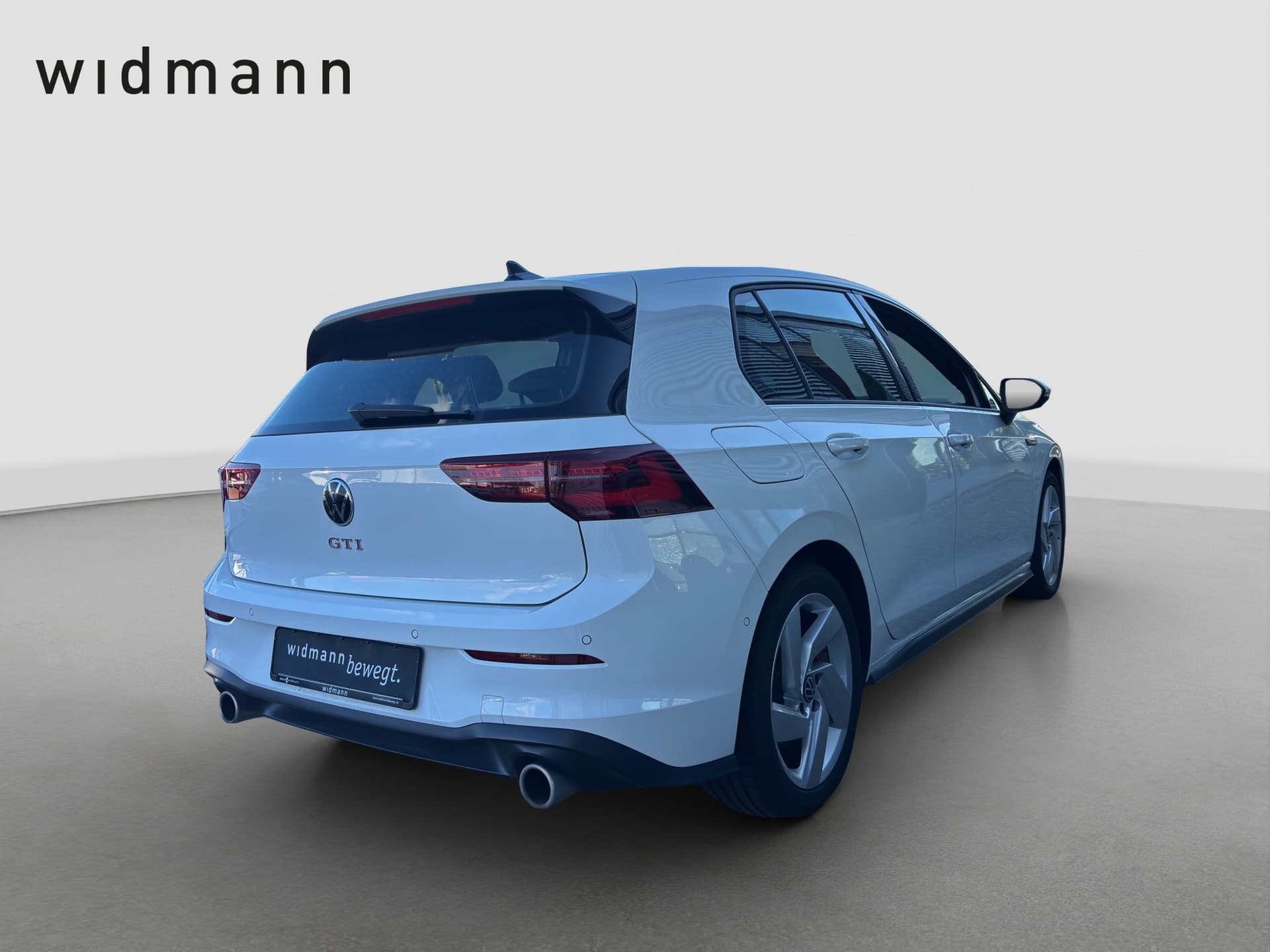 Volkswagen Golf GTI 2.0 245 PS DSG AHK NAVI Kamera Bild 2