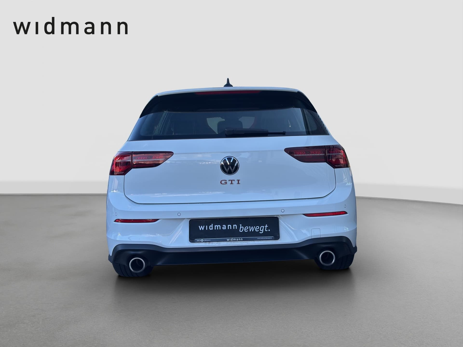 Volkswagen Golf GTI 2.0 245 PS DSG AHK NAVI Kamera Bild 4