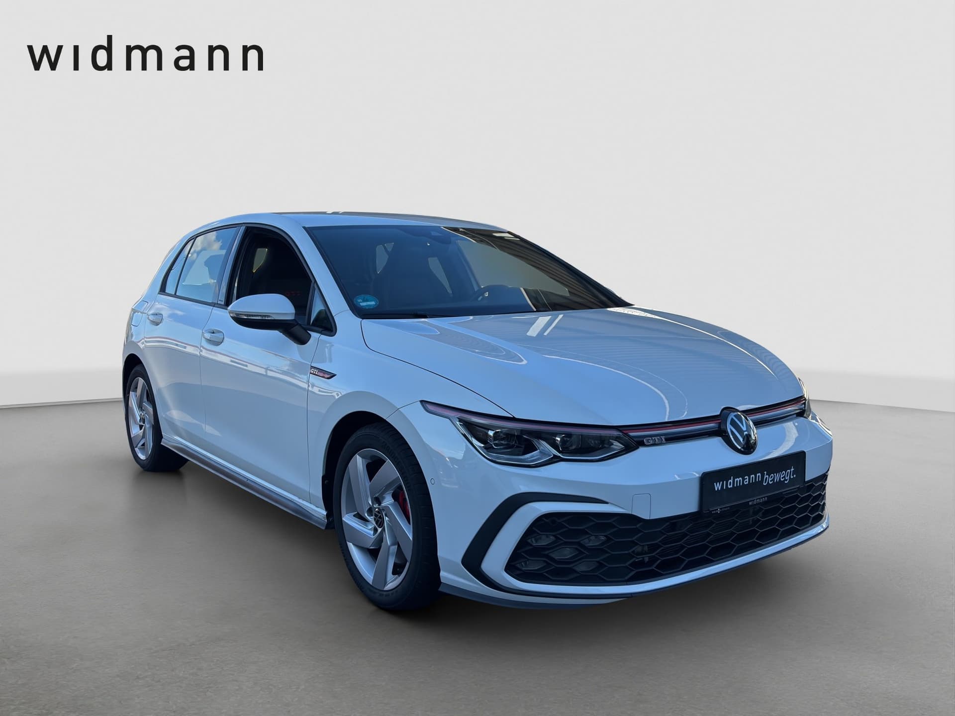 Volkswagen Golf GTI 2.0 245 PS DSG AHK NAVI Kamera Bild 7