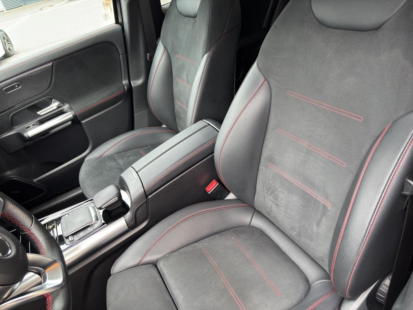 Mercedes-Benz GLA 250 e Bild 22