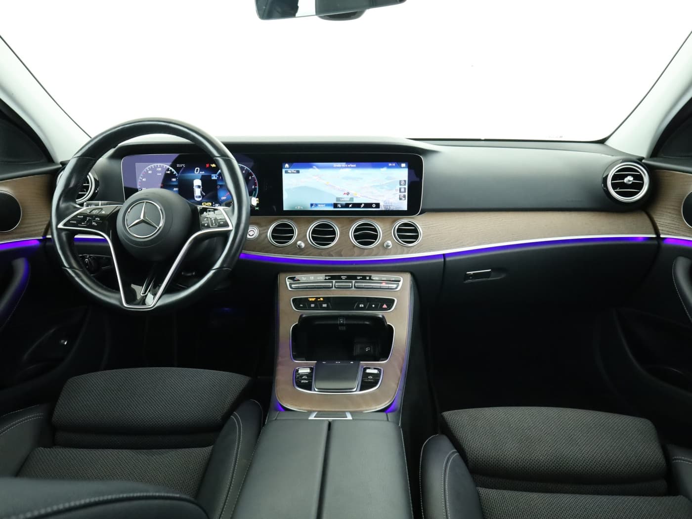 Mercedes-Benz E 300 de 4M Bild 19