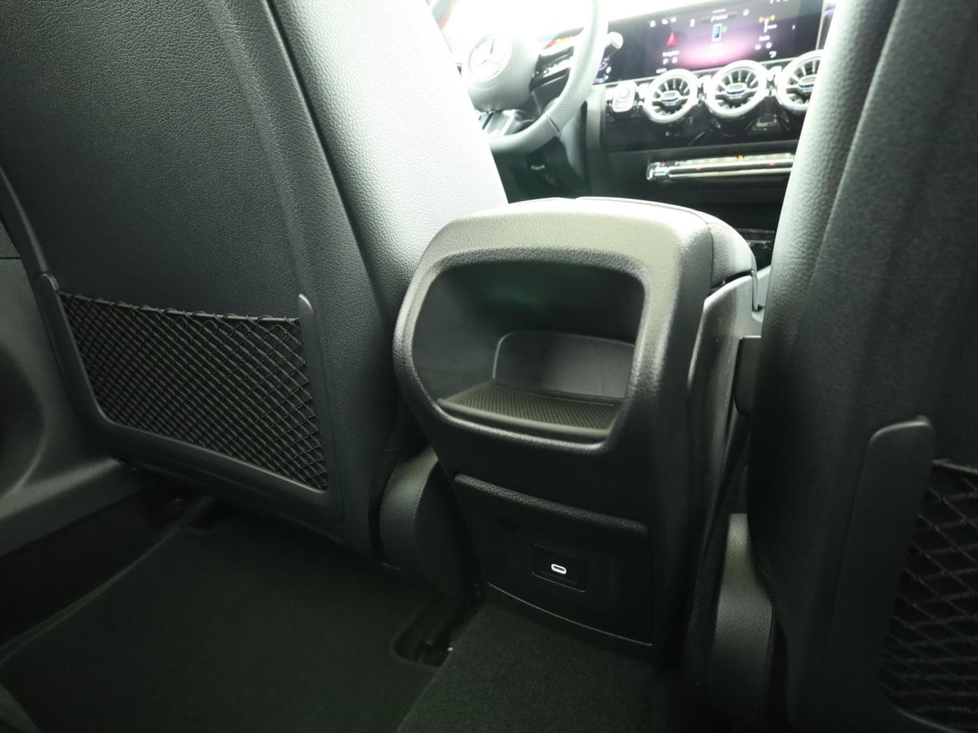 Mercedes-Benz A 200 d Bild 26