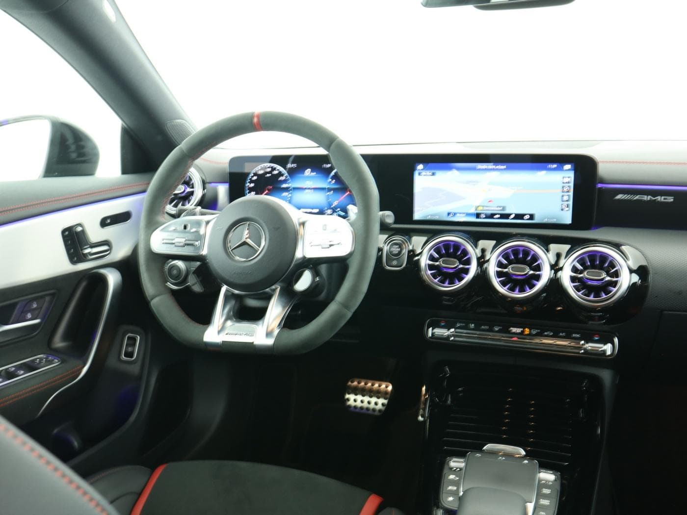Mercedes-Benz CLA 45 AMG S 4M+ SB Bild 10