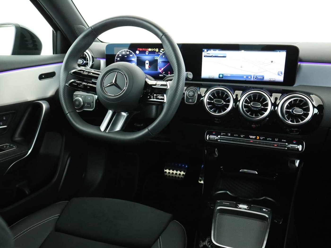 Mercedes-Benz A 180 d Bild 10