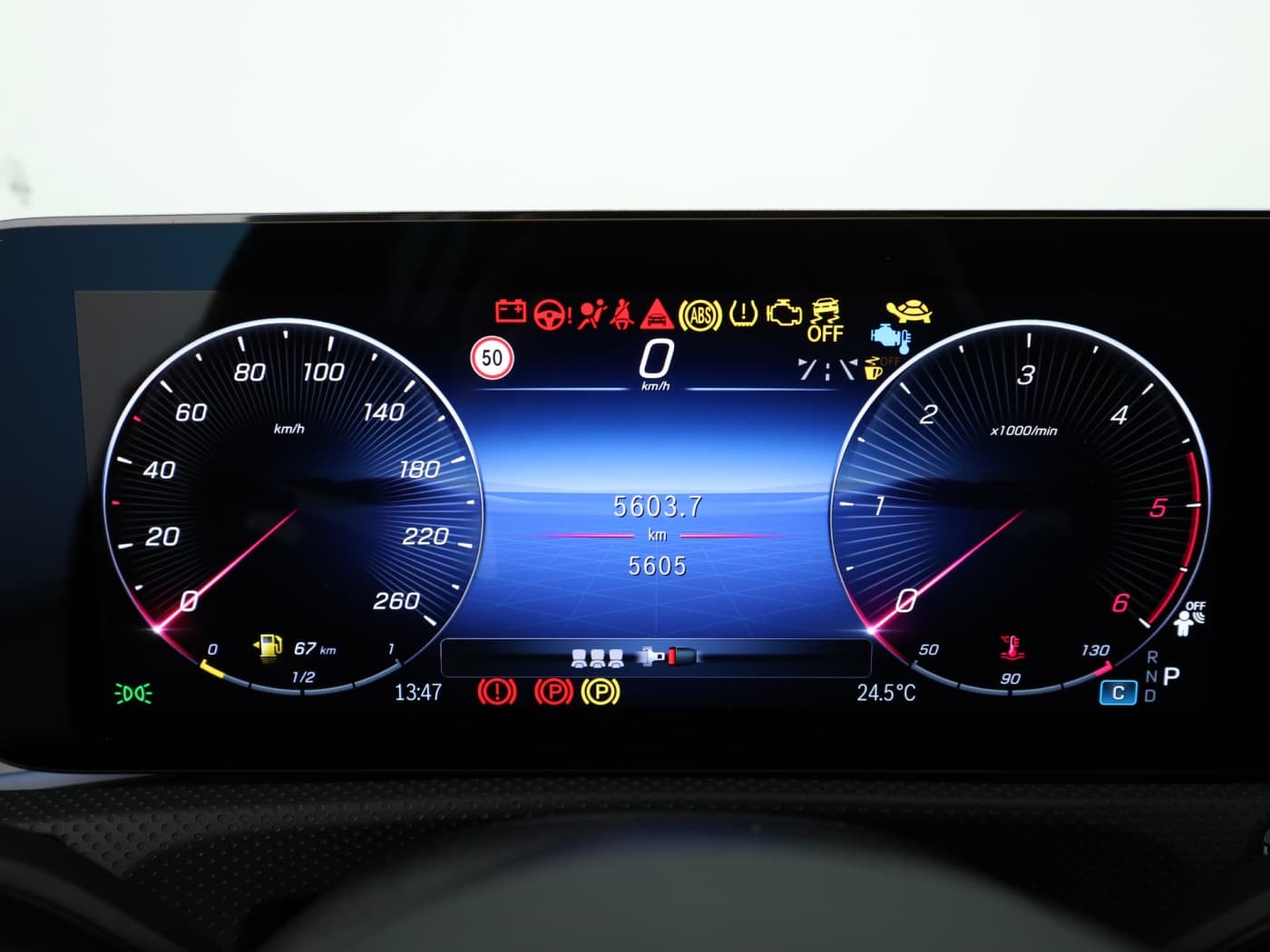 Mercedes-Benz A 180 d Bild 12