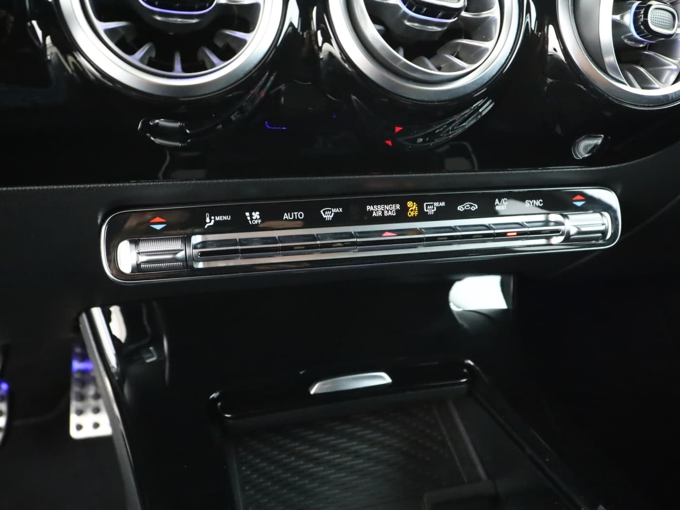 Mercedes-Benz A 180 d Bild 14