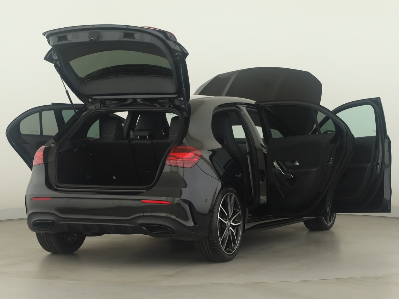 Mercedes-Benz A 180 d Bild 9