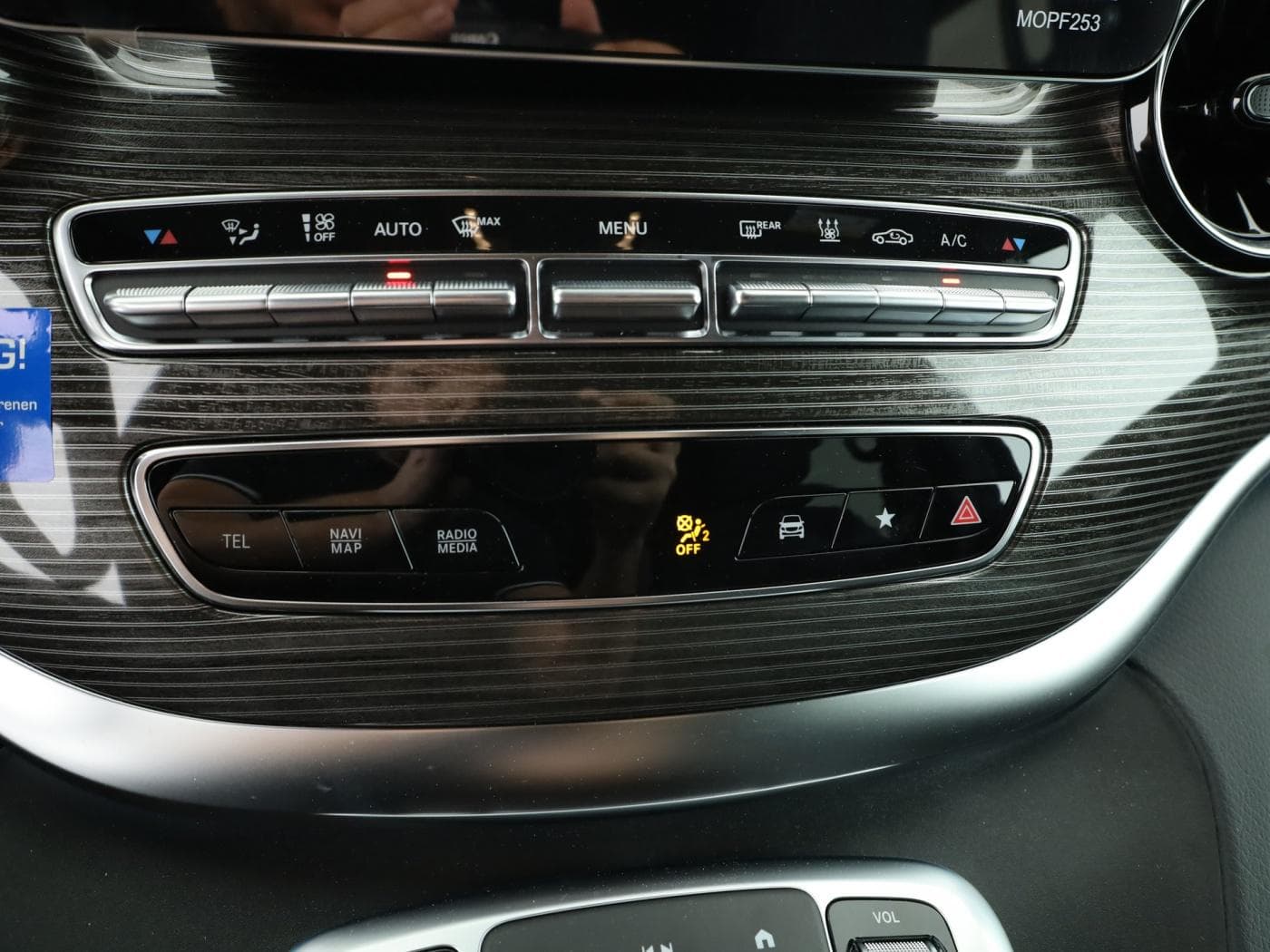 Mercedes-Benz EQV 300 lang (7 Sitzer) Bild 14