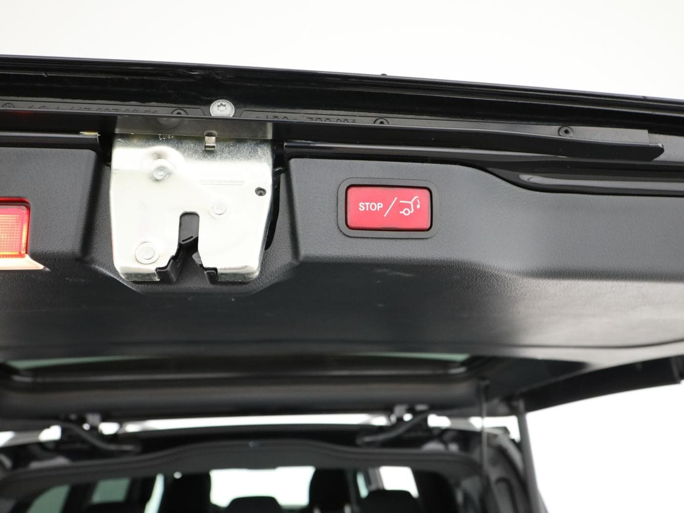 Mercedes-Benz EQV 300 lang (7 Sitzer) Bild 24