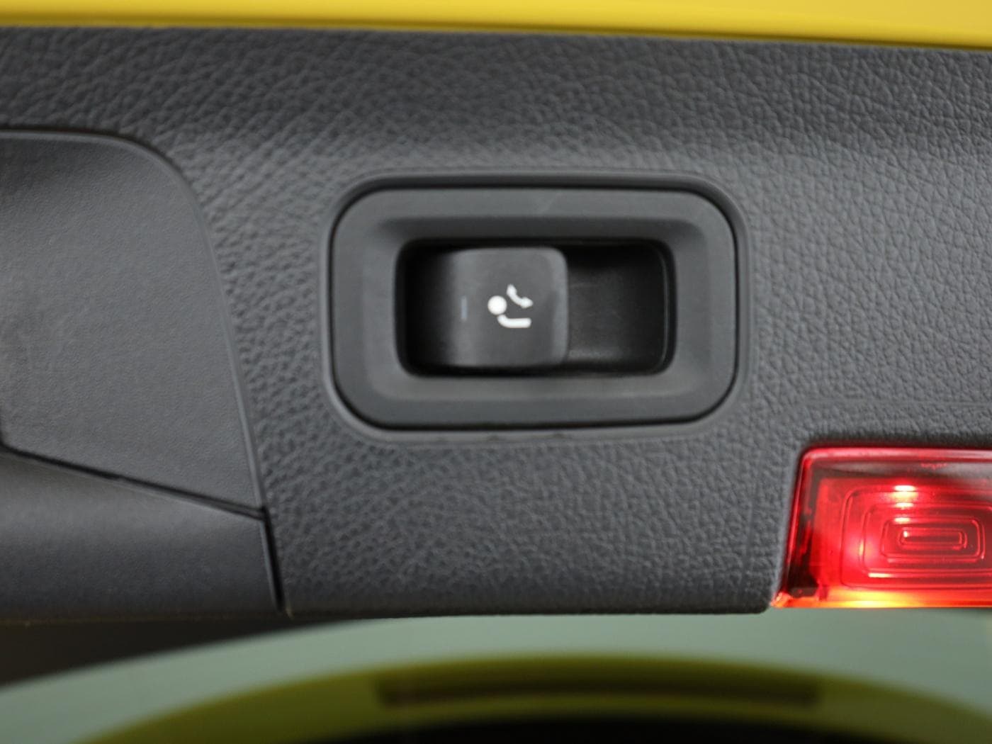 Mercedes-Benz A 250 e Bild 24