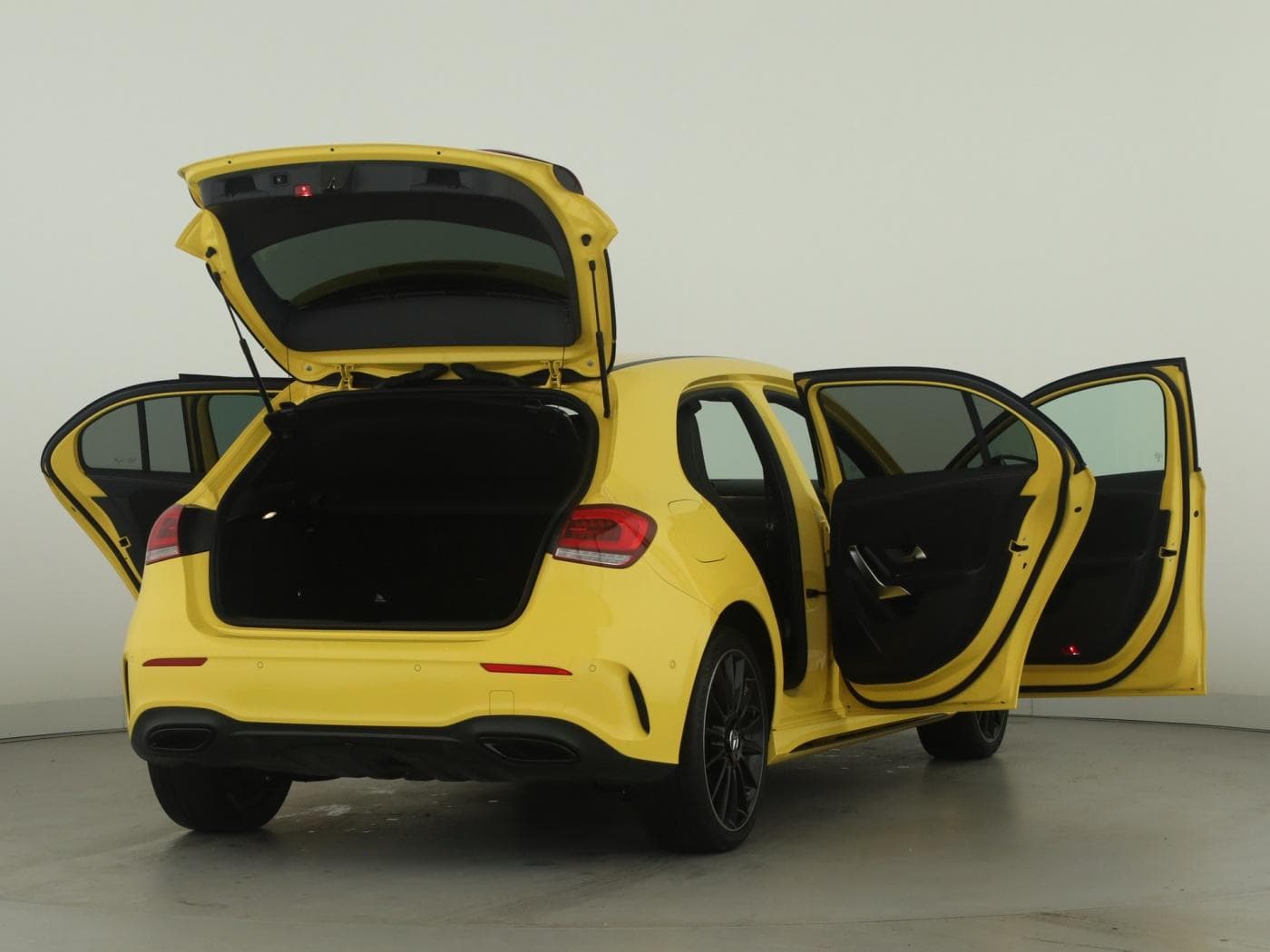 Mercedes-Benz A 250 e Bild 9