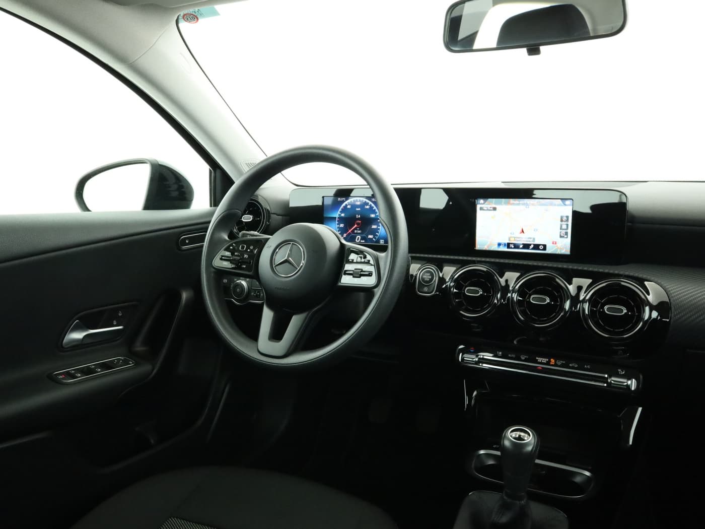 Mercedes-Benz A 180 d Bild 10